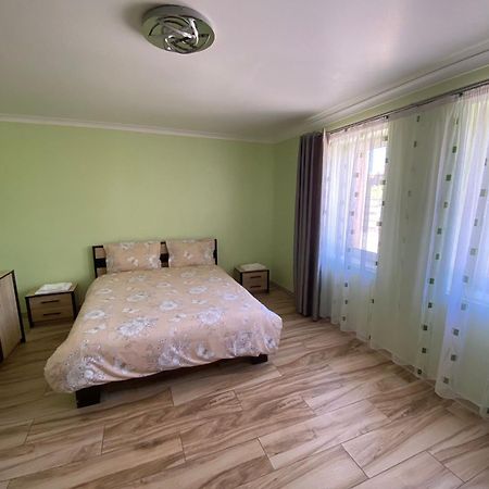 Transilvania Rent Hunedoara Eksteriør billede